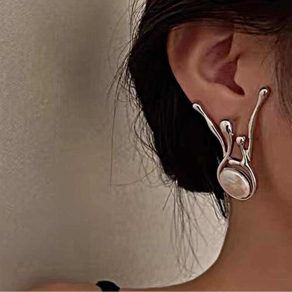 Modern Silver Drop Unique Earrings - Picture 4 of 6